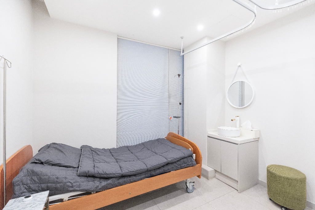 Synergy Plastic Surgery facility photo 6