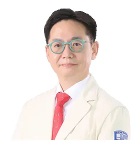 Portrait of Dr. Jun Young Joon, Plastic Surgery at Seoul St. Mary's Hospital